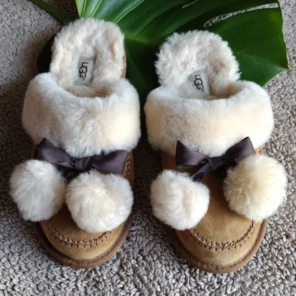 Ugg hafnir slippers sale